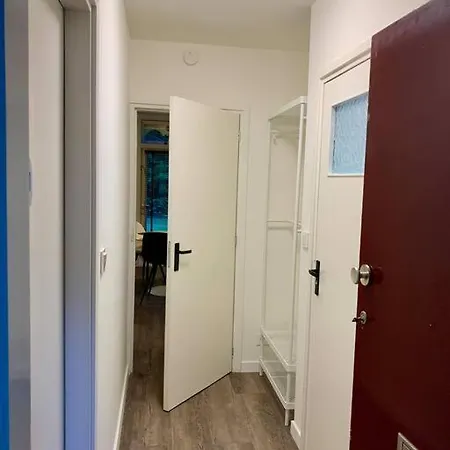 Holiday home Sluwe Vos: Ontspannen In Het Bos! Otterlo