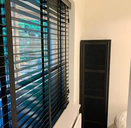 Sluwe Vos: Ontspannen In Het Bos! Dom wakacyjny